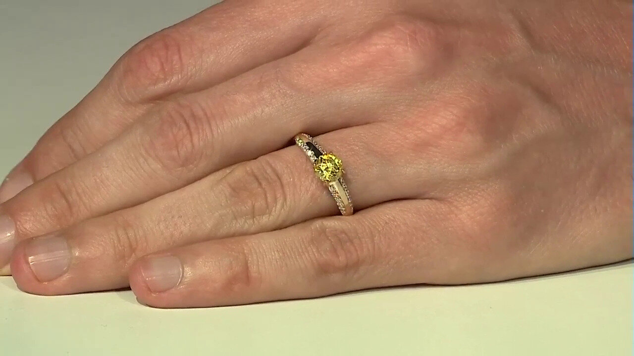 Video Gouden ring met een sfaleriet (AMAYANI)