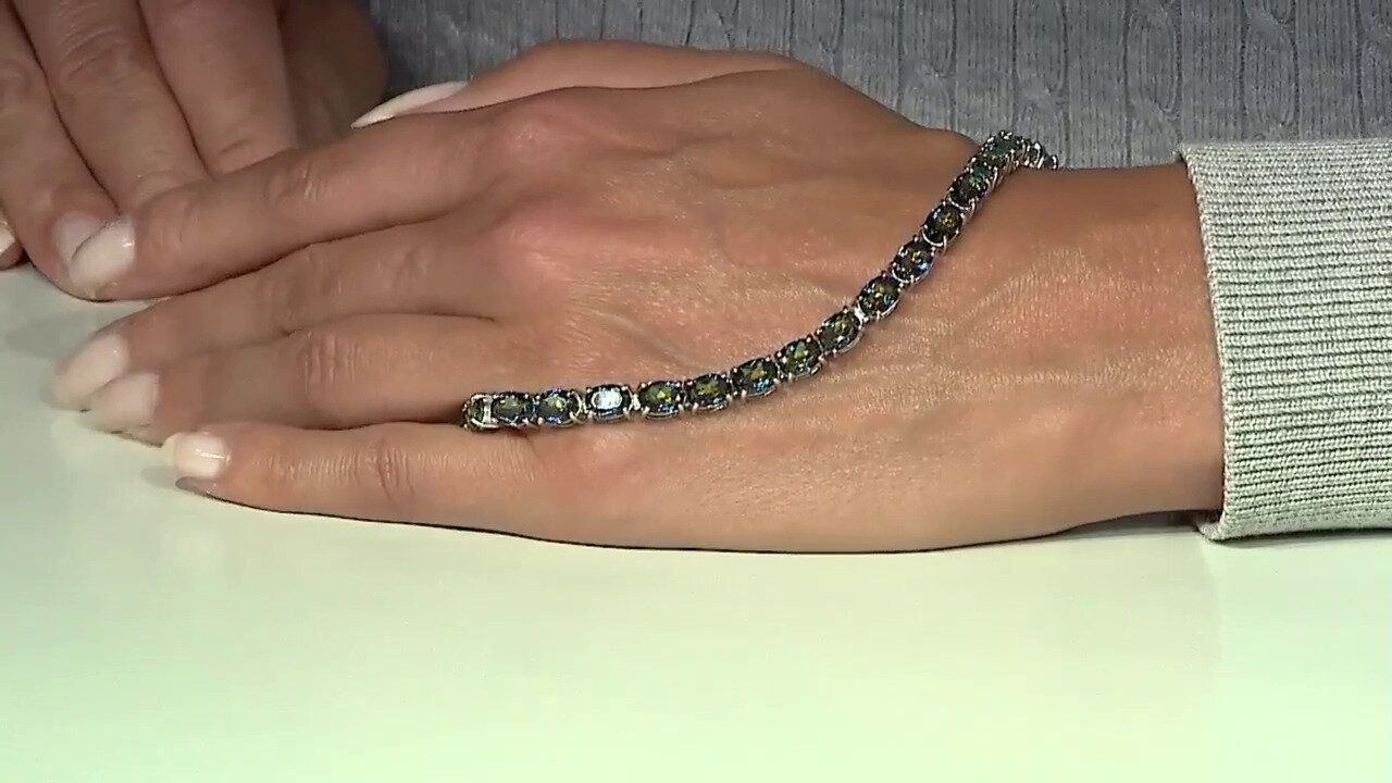 Video Blauer Mystik-Quarz-Silberarmband