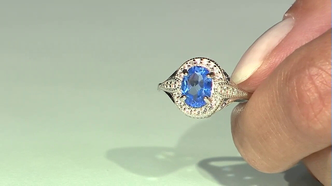 Video Zilveren ring met een Indigo blauwe topaas