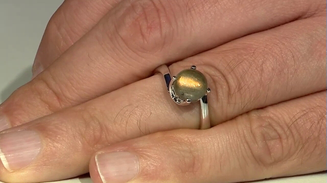 Video Zilveren ring met een Koperen Minary Labradoriet (KM by Juwelo)