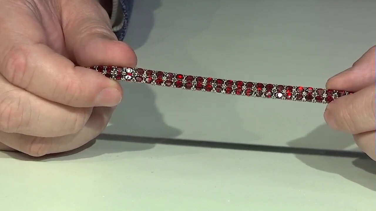 Video Granat-Silberarmband
