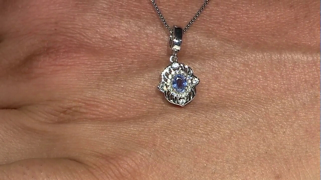 Video Ceylon Blue Sapphire Silver Pendant