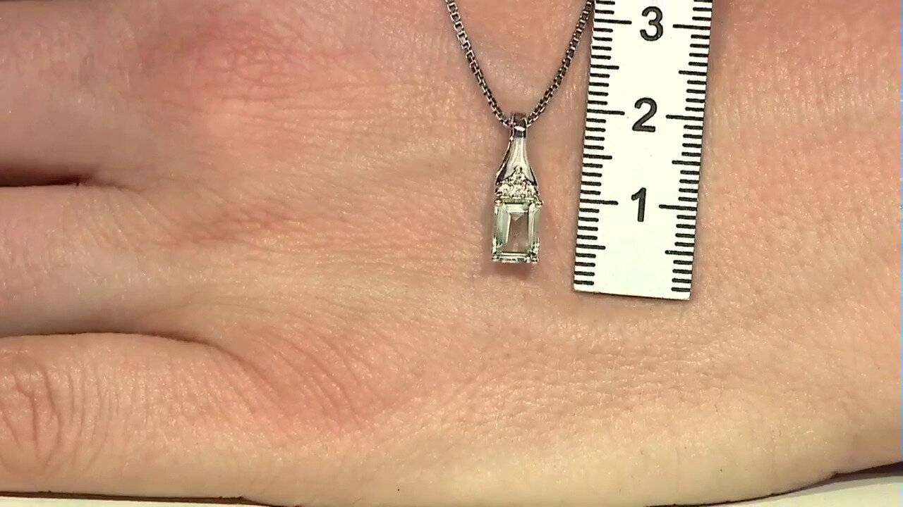 Video Zilveren hanger met een groene amethist