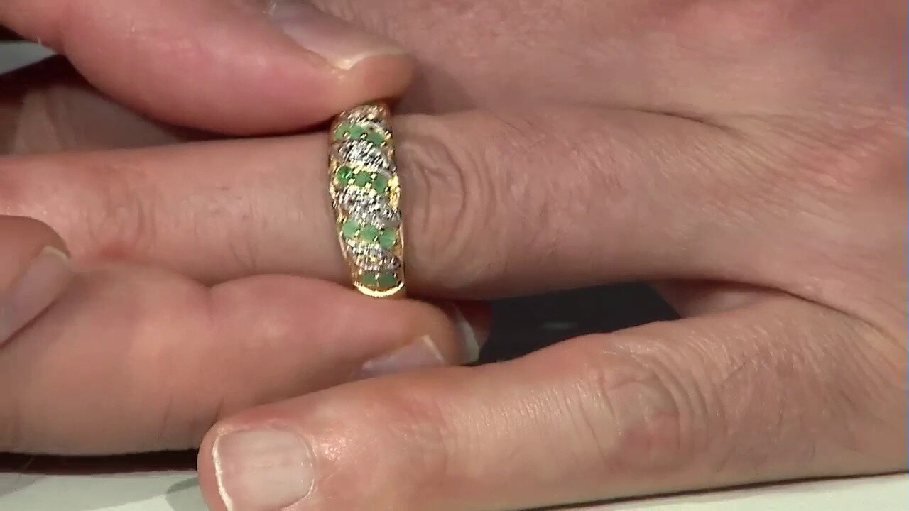 Video Brazilian Emerald Silver Ring