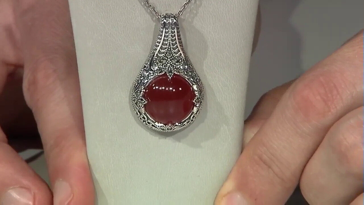 Video Red Agate Silver Pendant (Annette classic)