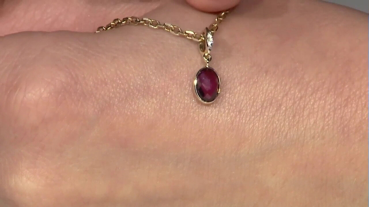 Video 9K Raspberry Rhodolite Gold Pendant