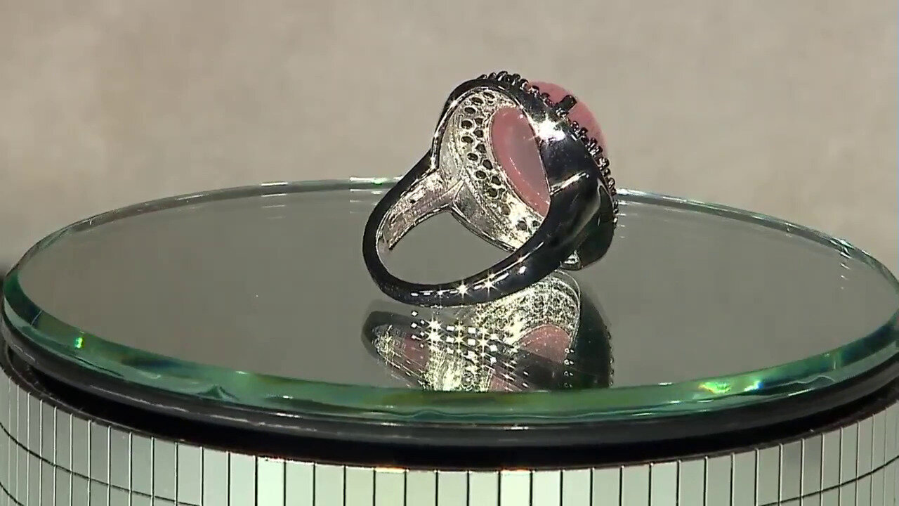 Video Zilveren ring met een roze chalcedon