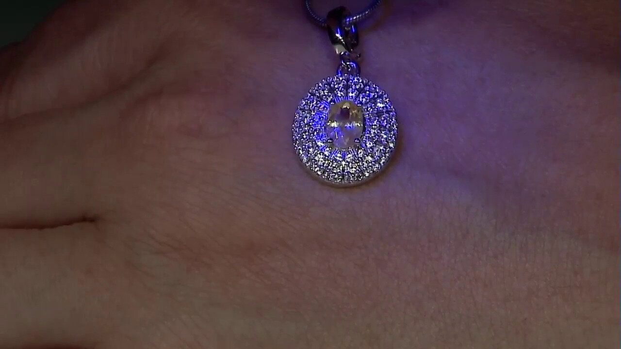 Video Merelani Mint Garnet Silver Pendant