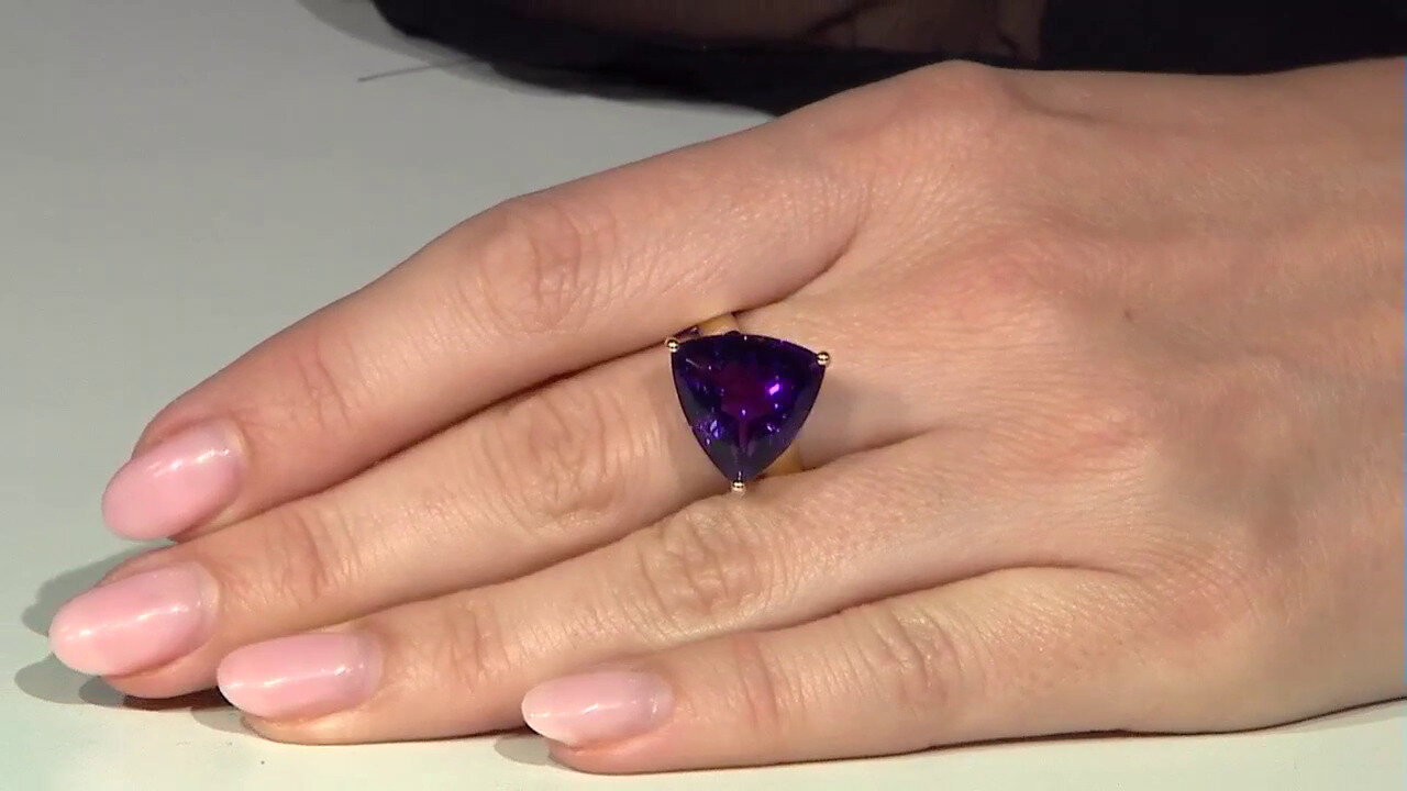 Video 9K Uruguayan Amethyst Gold Ring