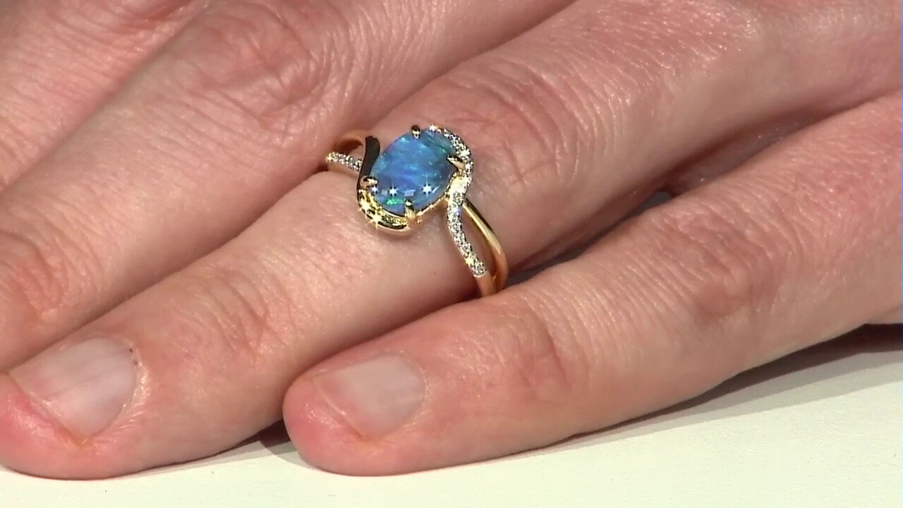 Video 18K Lightning Ridge Black Opal Gold Ring (Mark Tremonti)