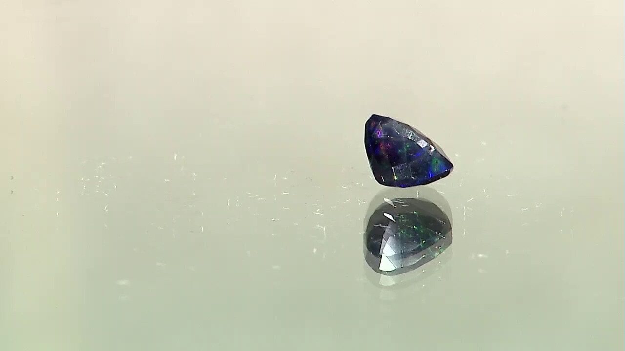 Video Edelsteen met een Mezezo opaal 0,841 ct