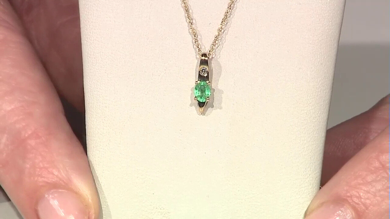 Video 10K Colombian Emerald Gold Necklace