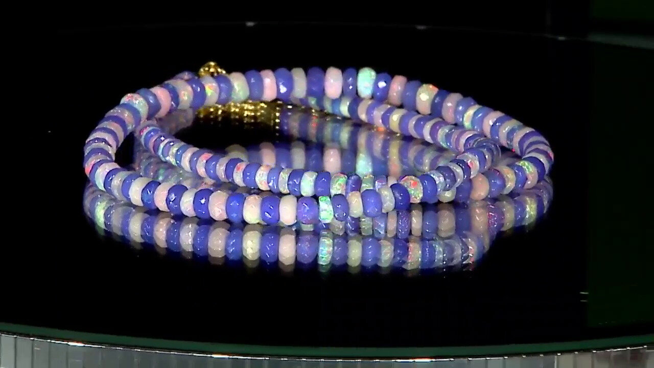 Video Zilveren halsketting met Welo-opalen