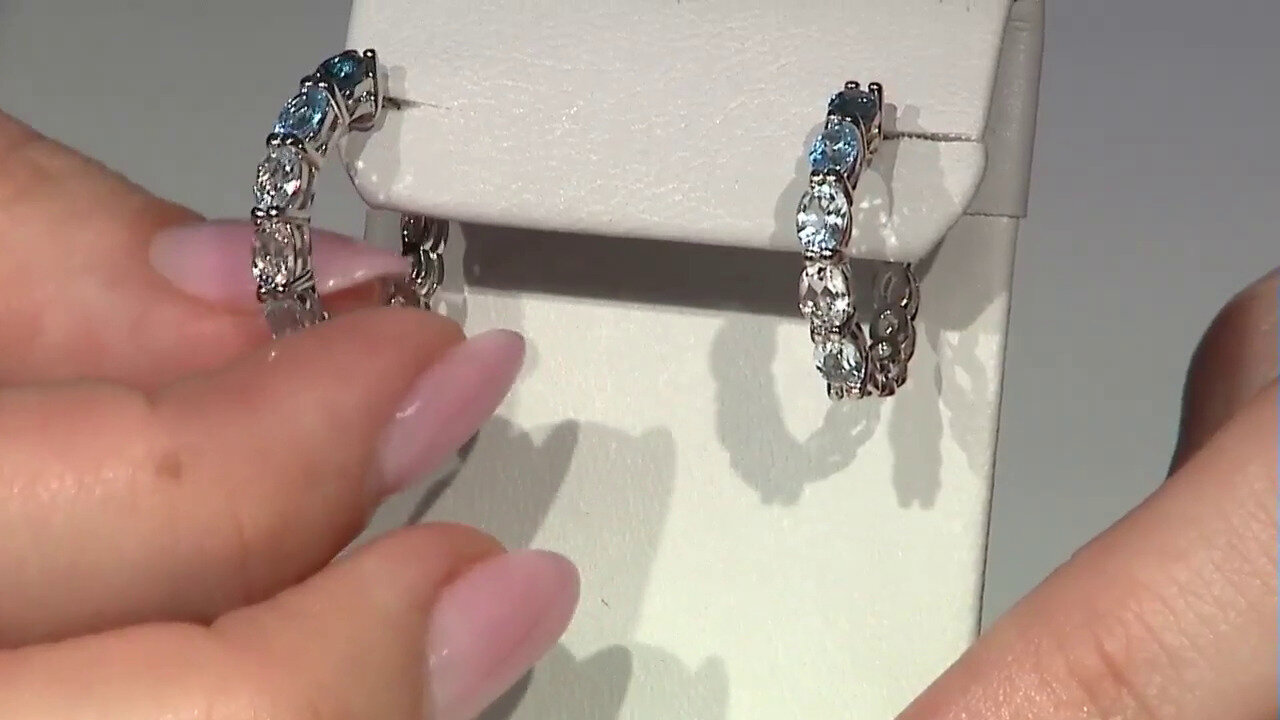 Video Zilveren oorbellen met Londen-blauwe topaasstenen