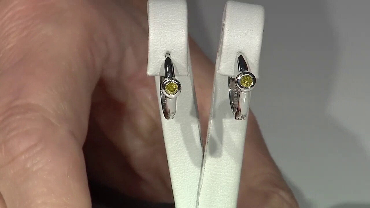 Video Zilveren oorbellen met I3 Gele Diamanten
