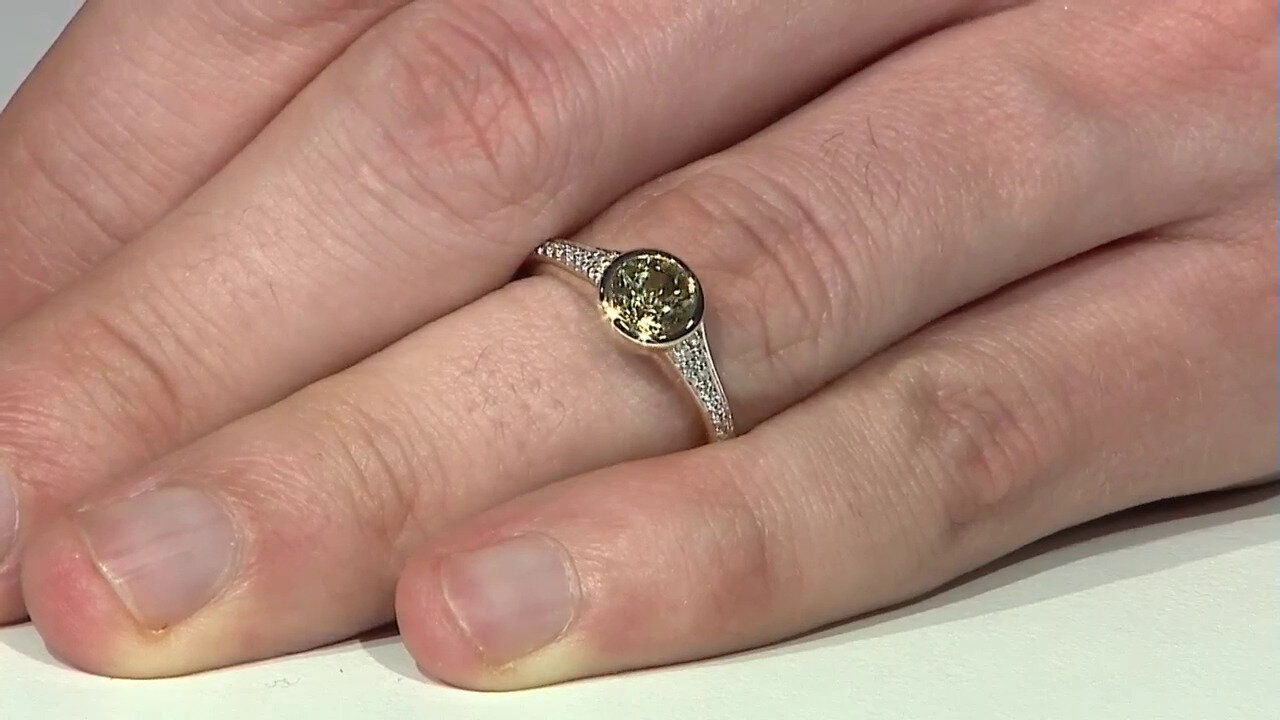 Video Gouden ring met een Kleurwissel diaspoor