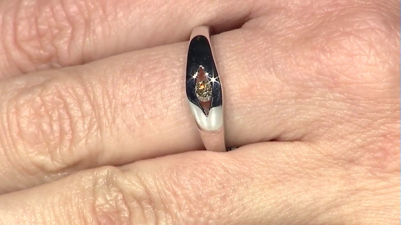 Video Zilveren ring met een I2 Champagne Diamant