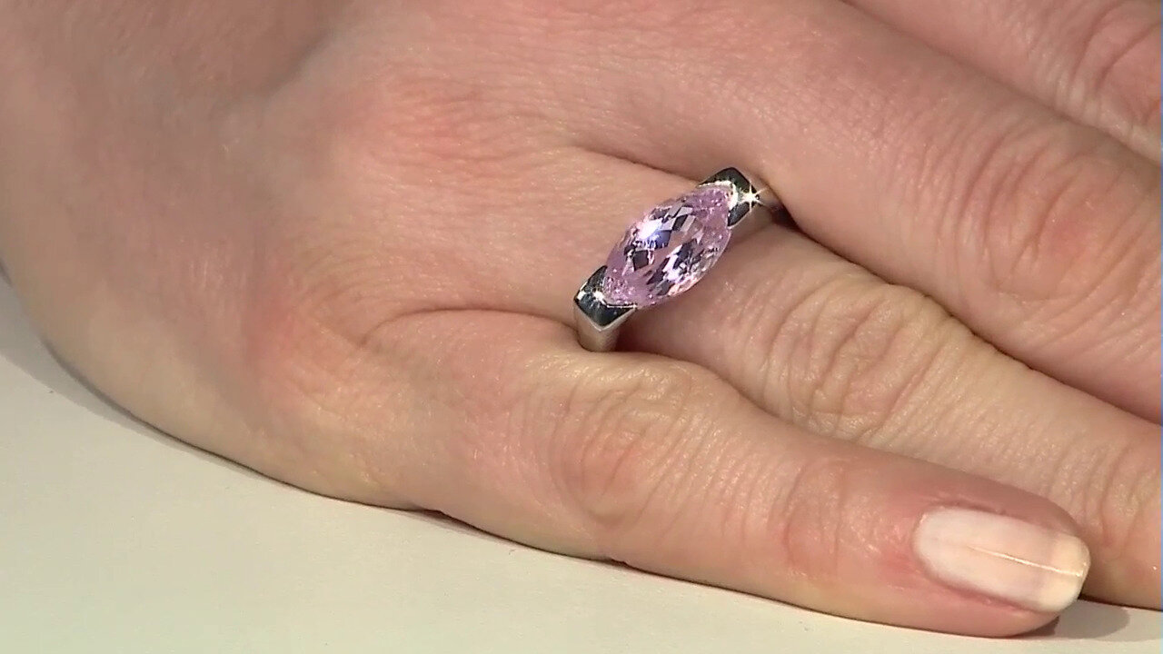 Video Bague en argent et Kunzite du Brésil