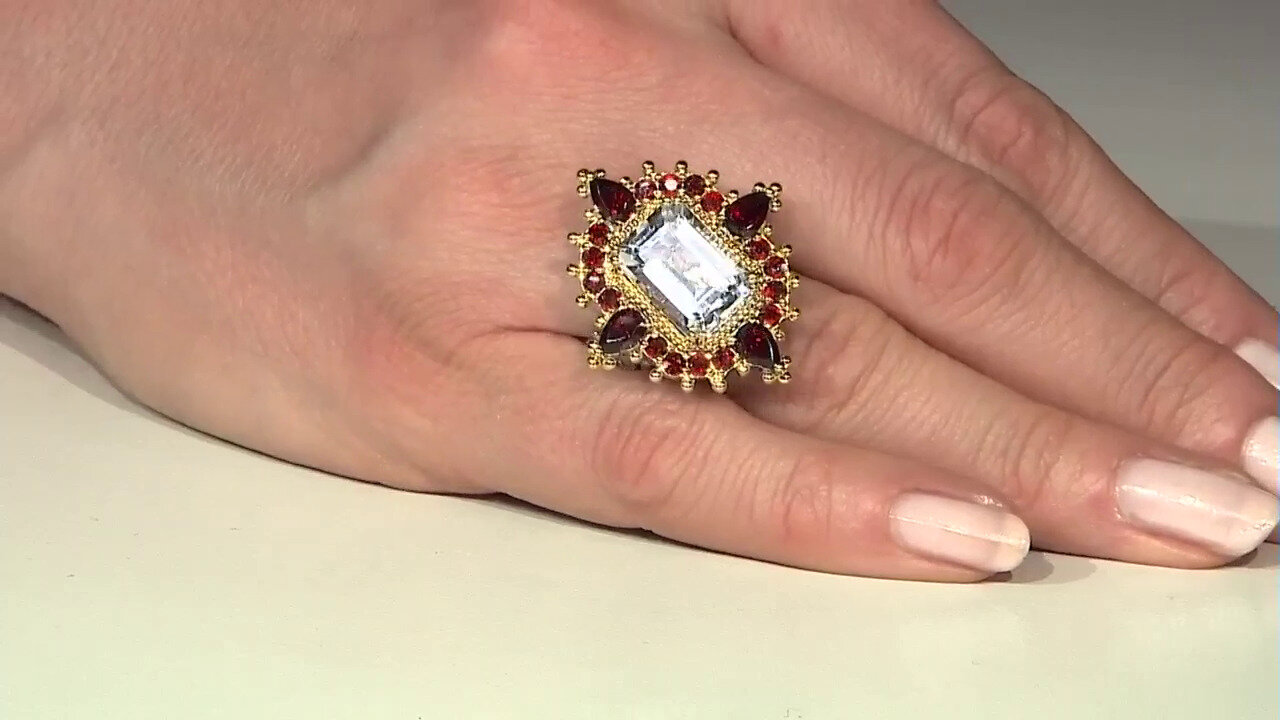 Video Zilveren ring met een witte kwarts (Dallas Prince Designs)