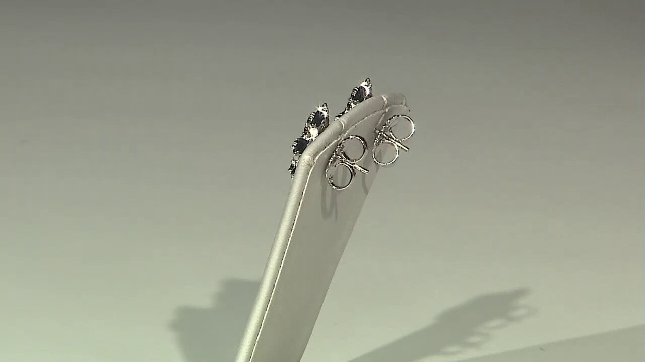 Video Mozambique Garnet Silver Earrings (Dallas Prince Designs)