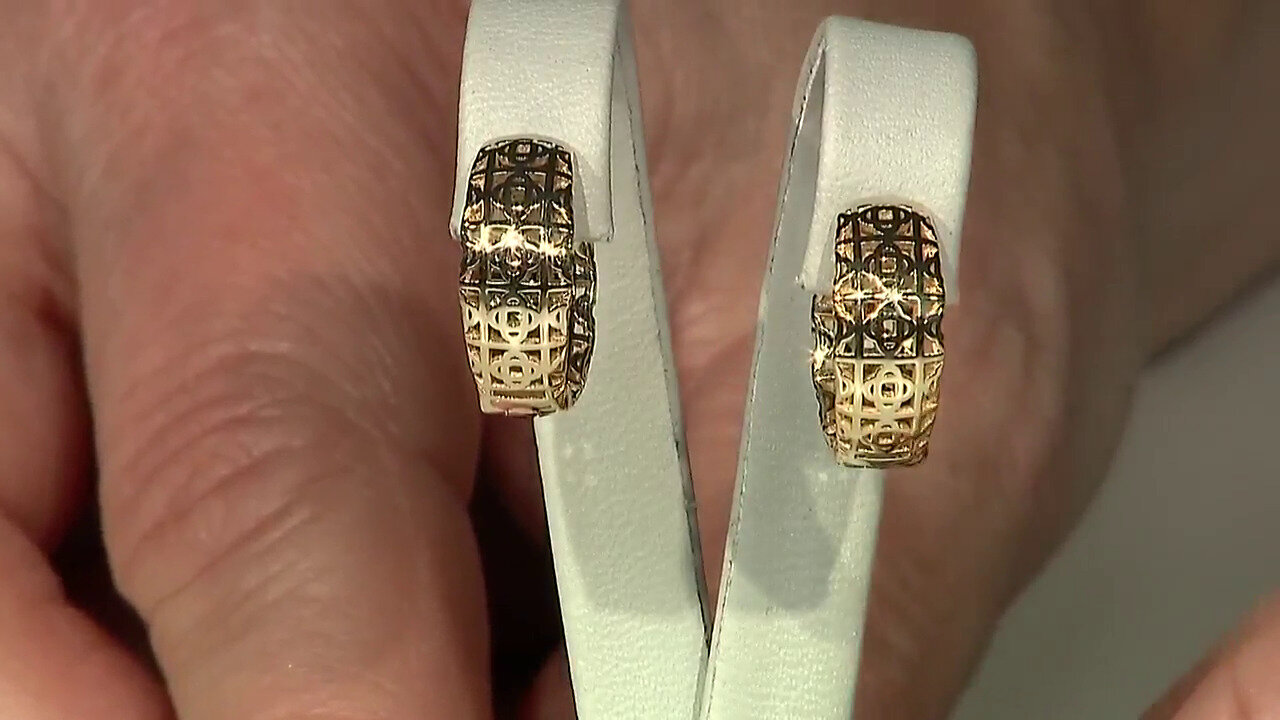 Video 9K Gold Earrings (Ornaments by de Melo)