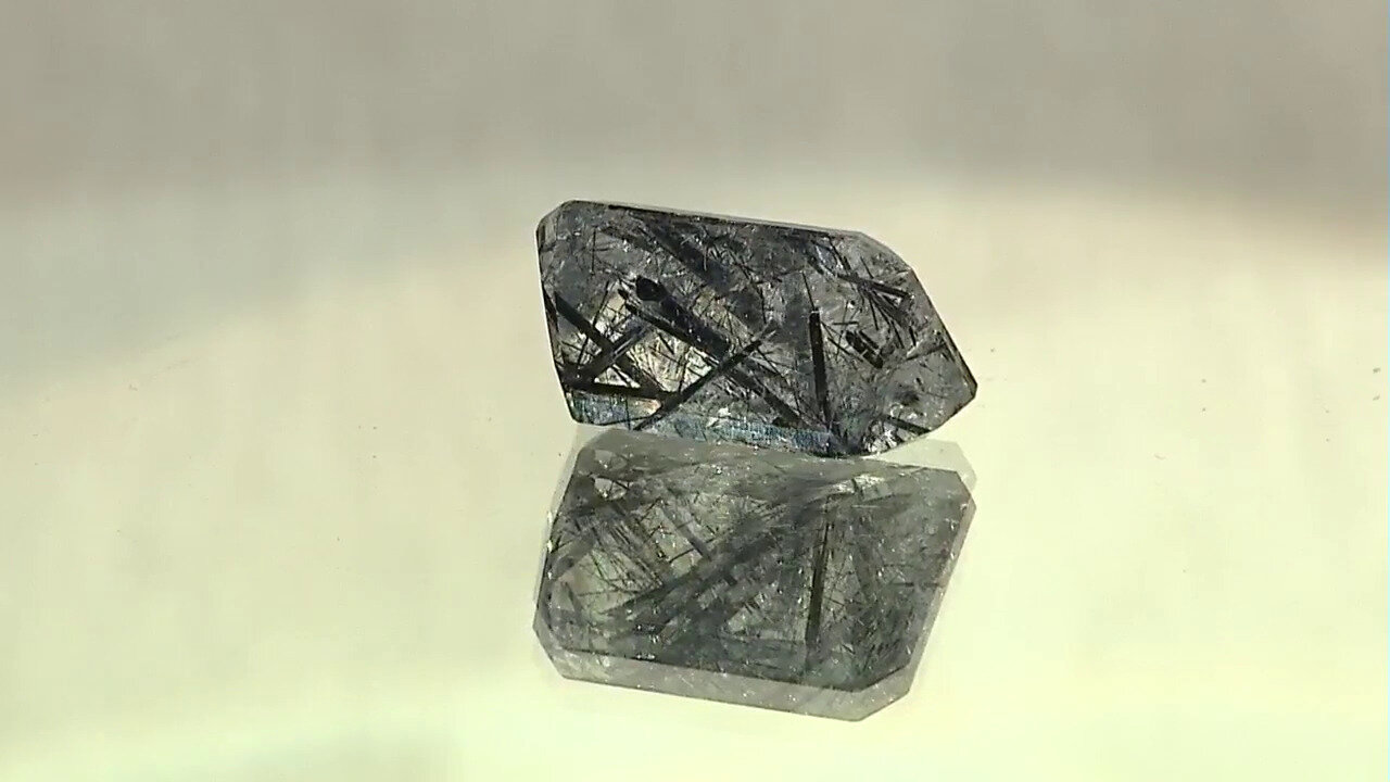 Video Piedra preciosa con Cuarzo rutilado negro
