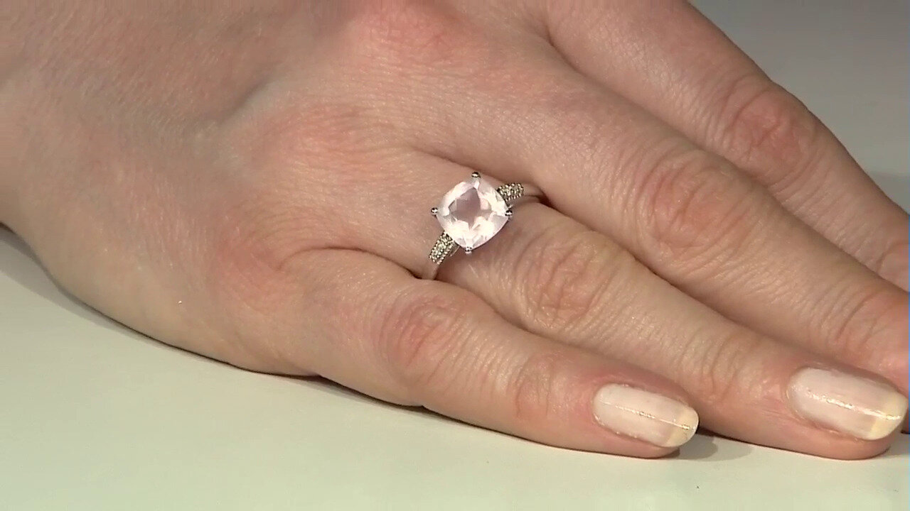 Video Anillo en plata con Cuarzo rosa