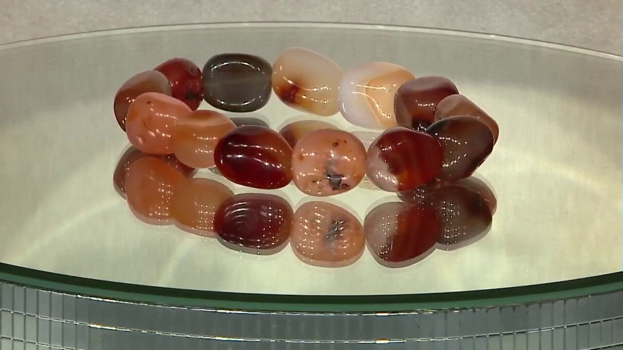 Video Carnelian Bracelet