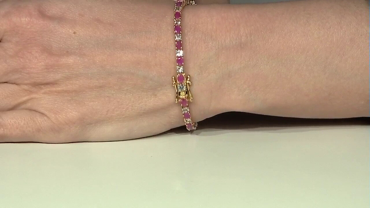 Video Johnson Ruby Silver Bracelet