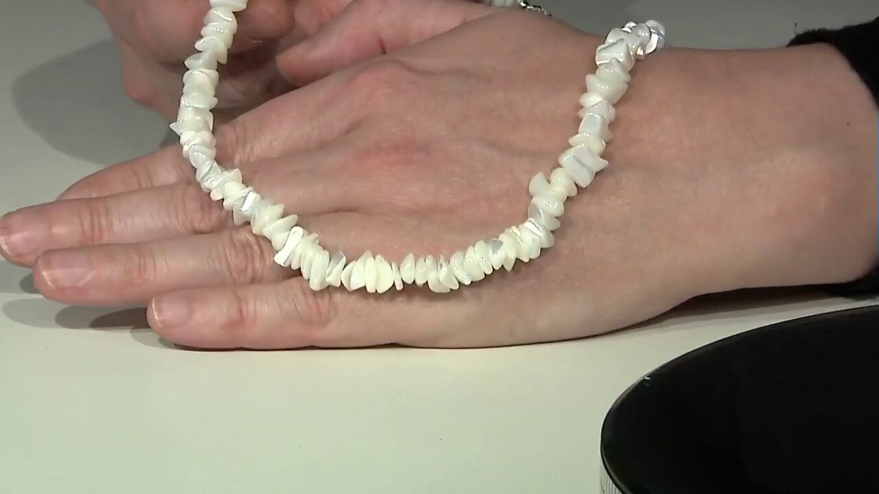 Video Zilveren halsketting met parelmoer