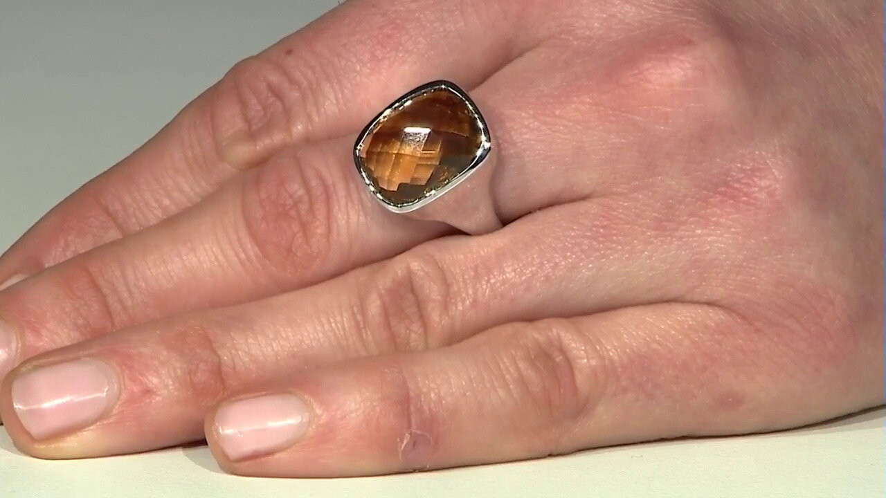 Video Zilveren ring met een champagne kwarts