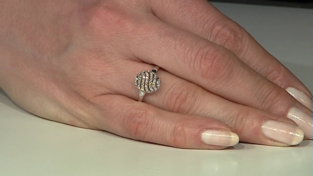 Video 9K Flawless (F) Diamond Gold Ring (LUCENT DIAMONDS)