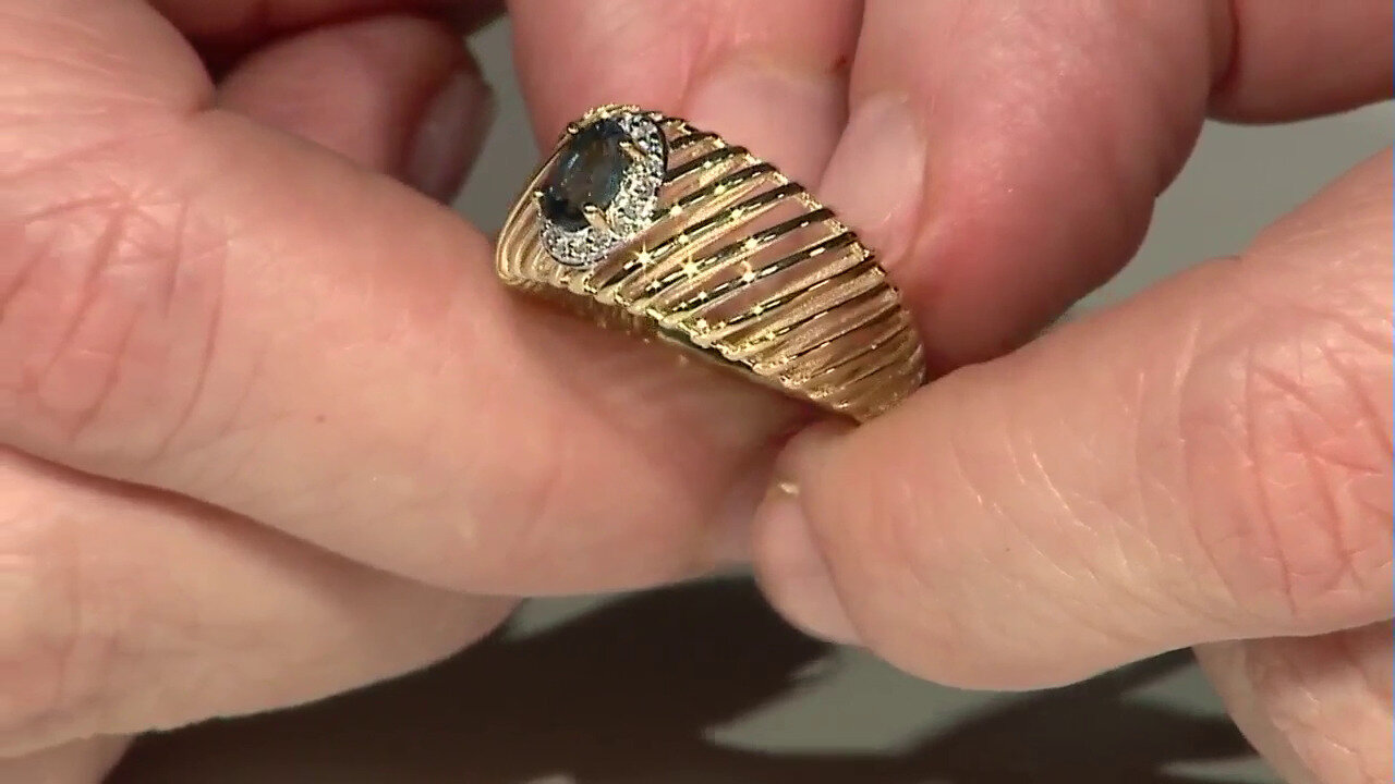 Video Gouden ring met een Londen-blauwe topaas (Ornaments by de Melo)