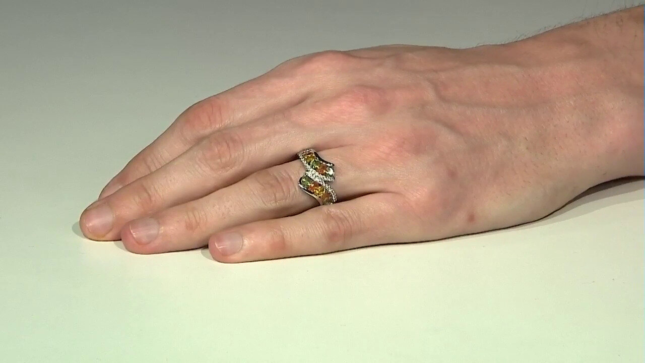 Video Fancy Sapphire Silver Ring