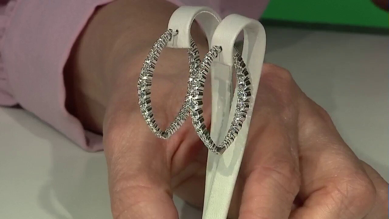 Video Zilveren halsketting met zwarte diamanten