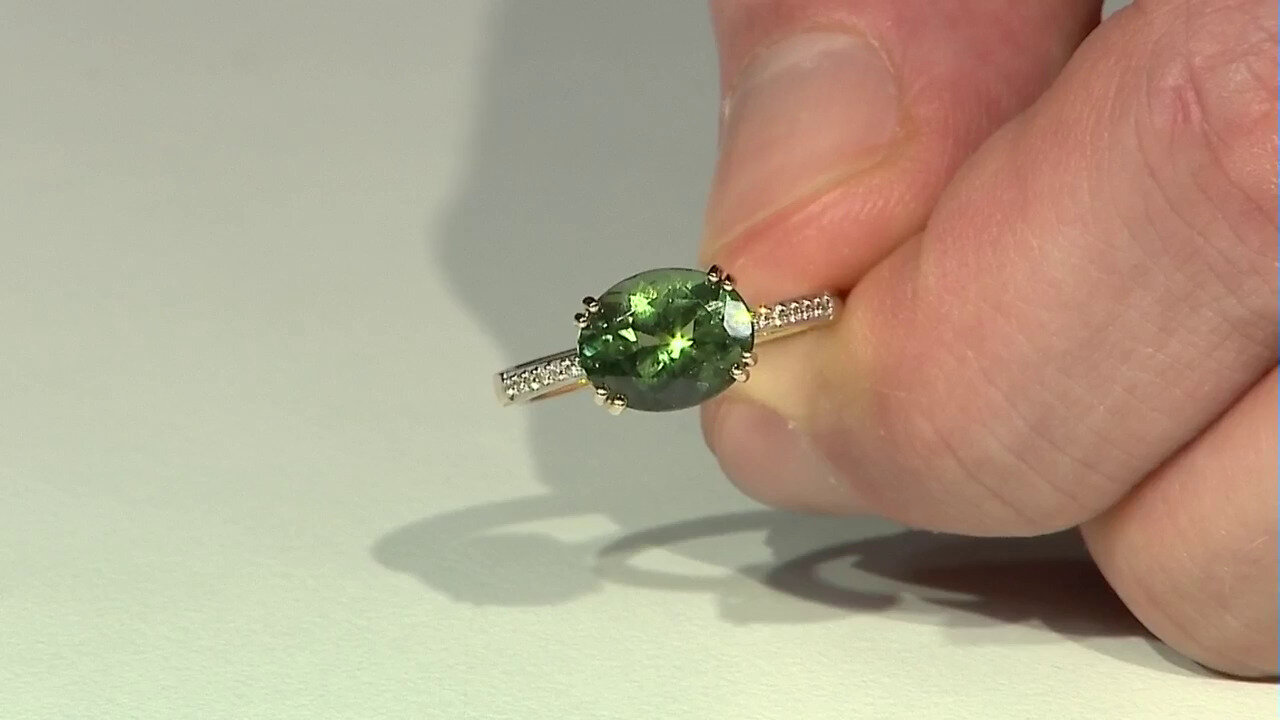 Video Gouden ring met een Groene Apatiet (Tenner Diniz)