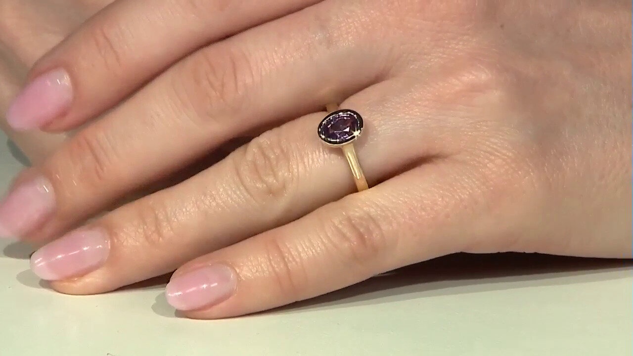 Video 9K Unheated Ceylon Purple Sapphire Gold Ring