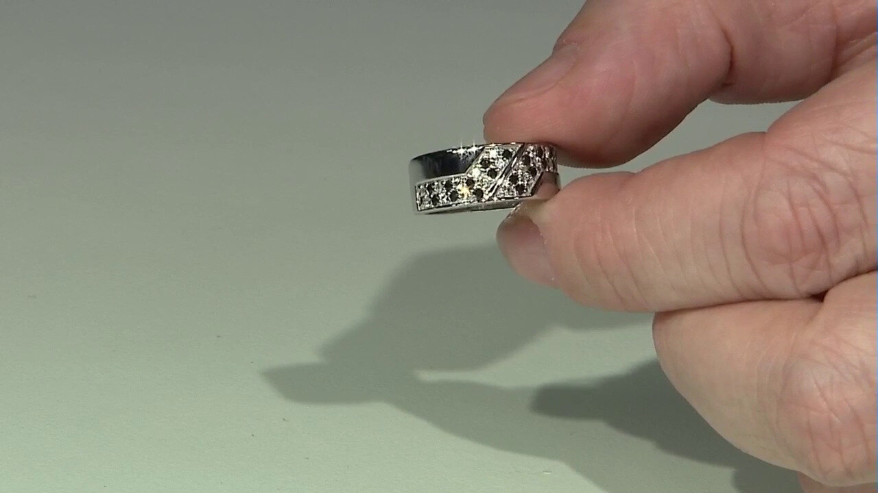 Video White Sapphire Silver Ring