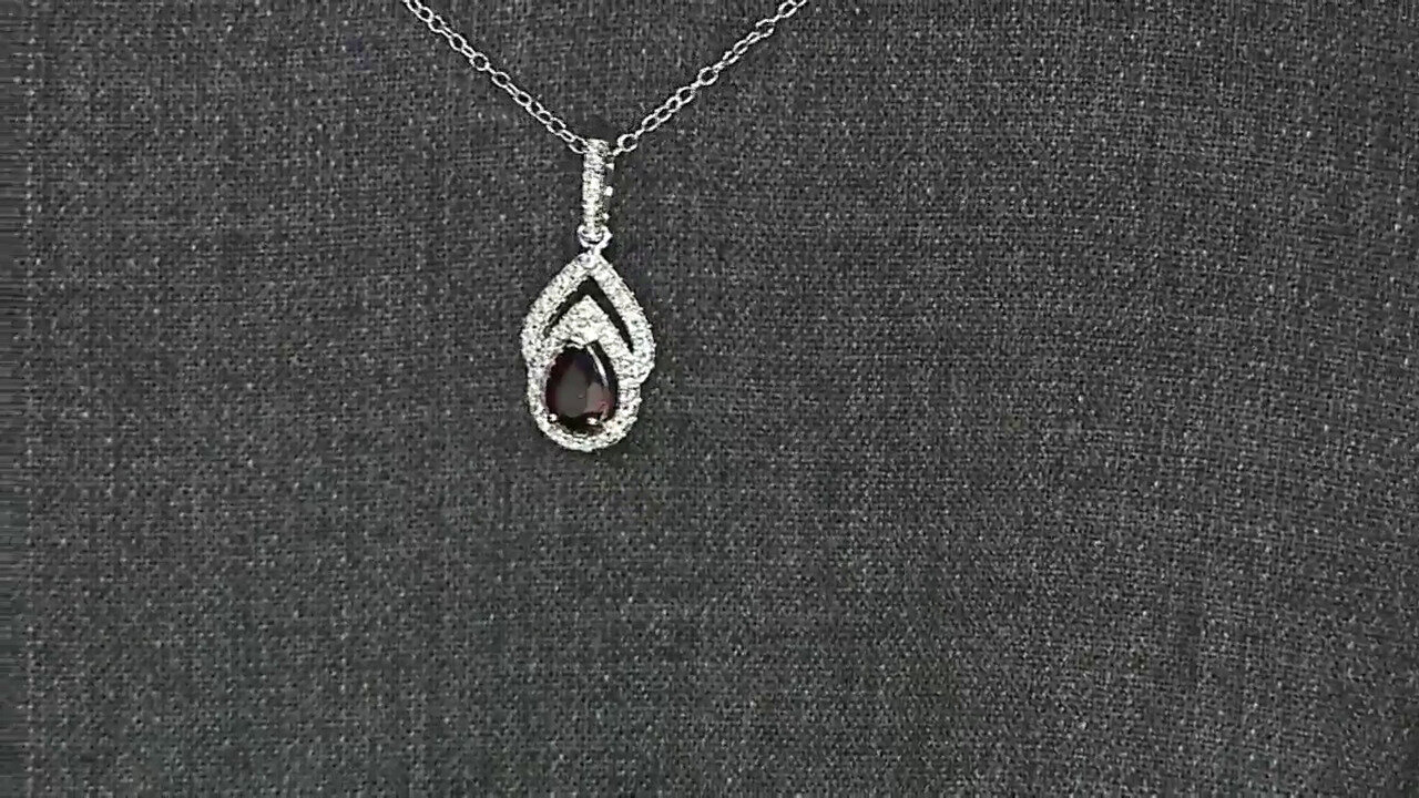 Video Mozambique Garnet Silver Necklace