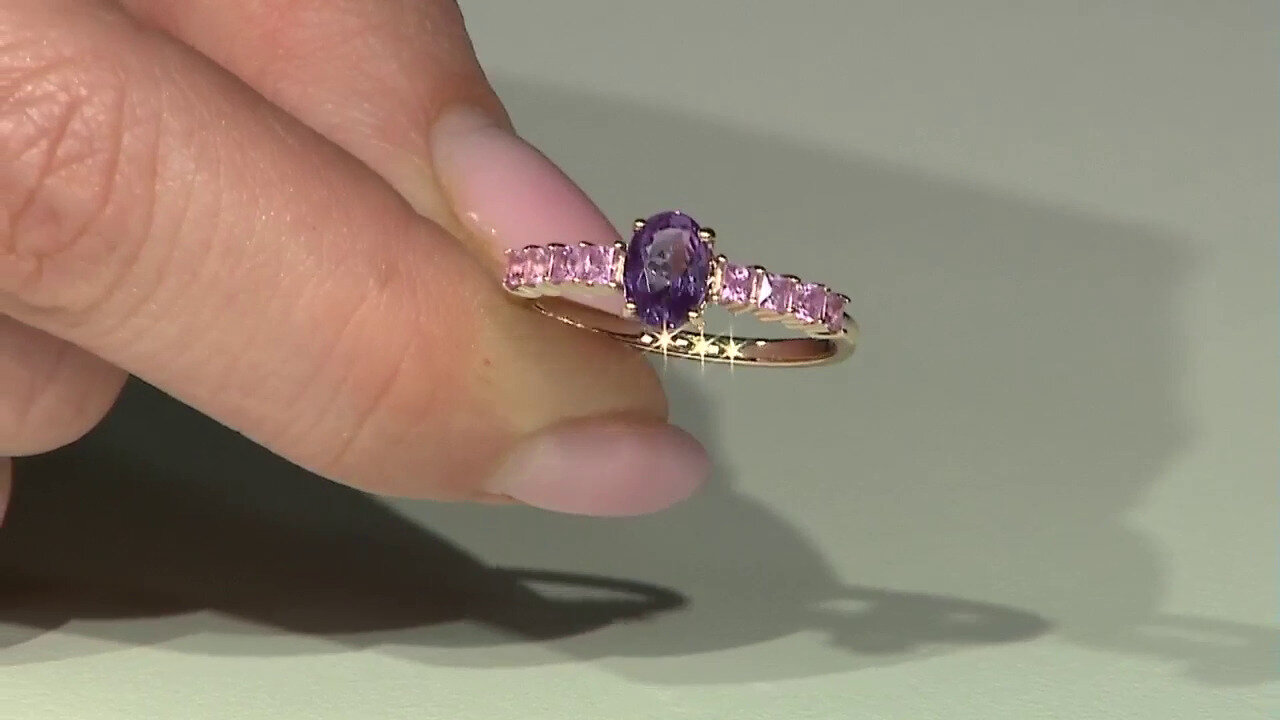 Video 9K Unheated Ceylon Purple Sapphire Gold Ring