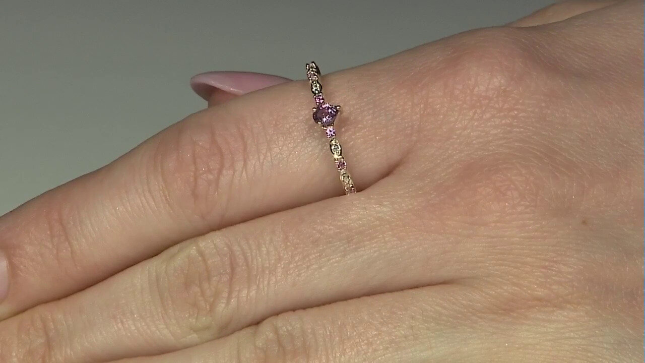 Video 9K Unheated Ceylon Purple Sapphire Gold Ring