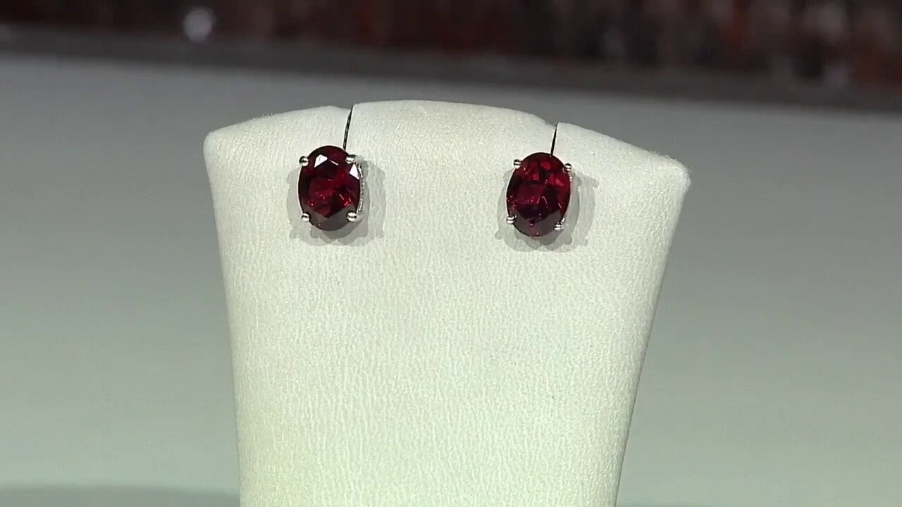 Video Indian Garnet Silver Earrings
