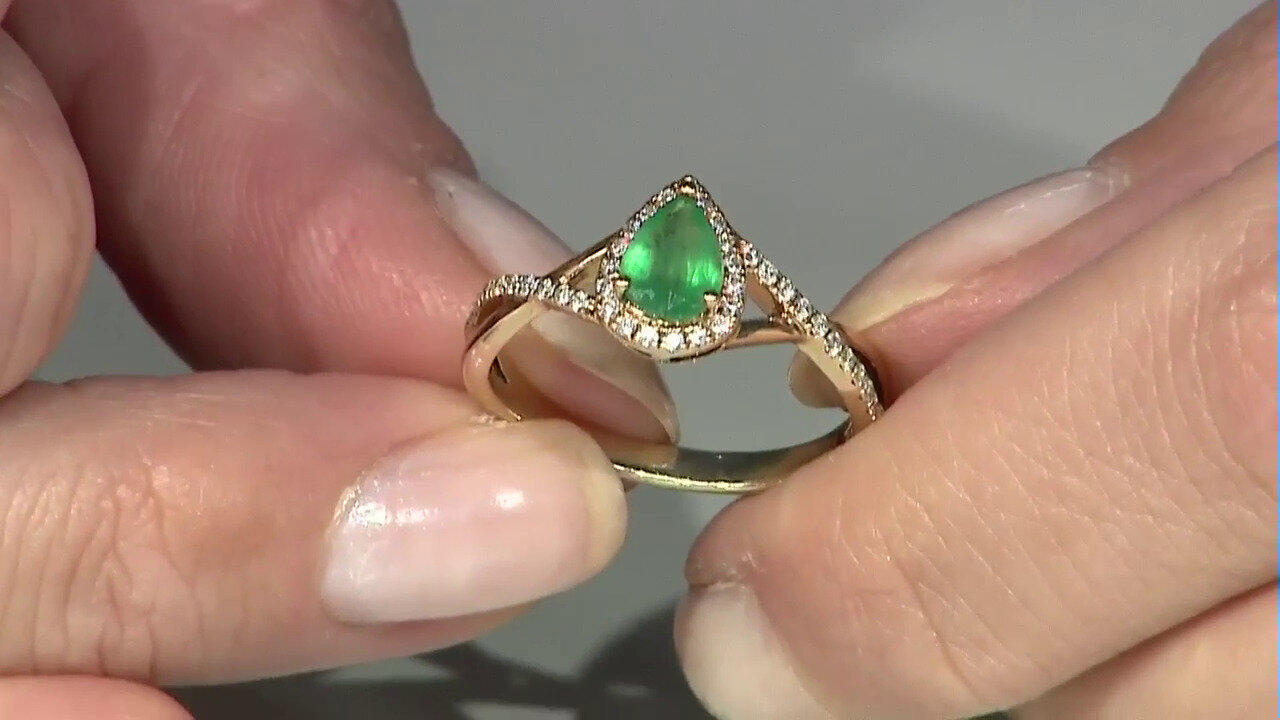 Video 10K AAA Zambian Emerald Gold Ring