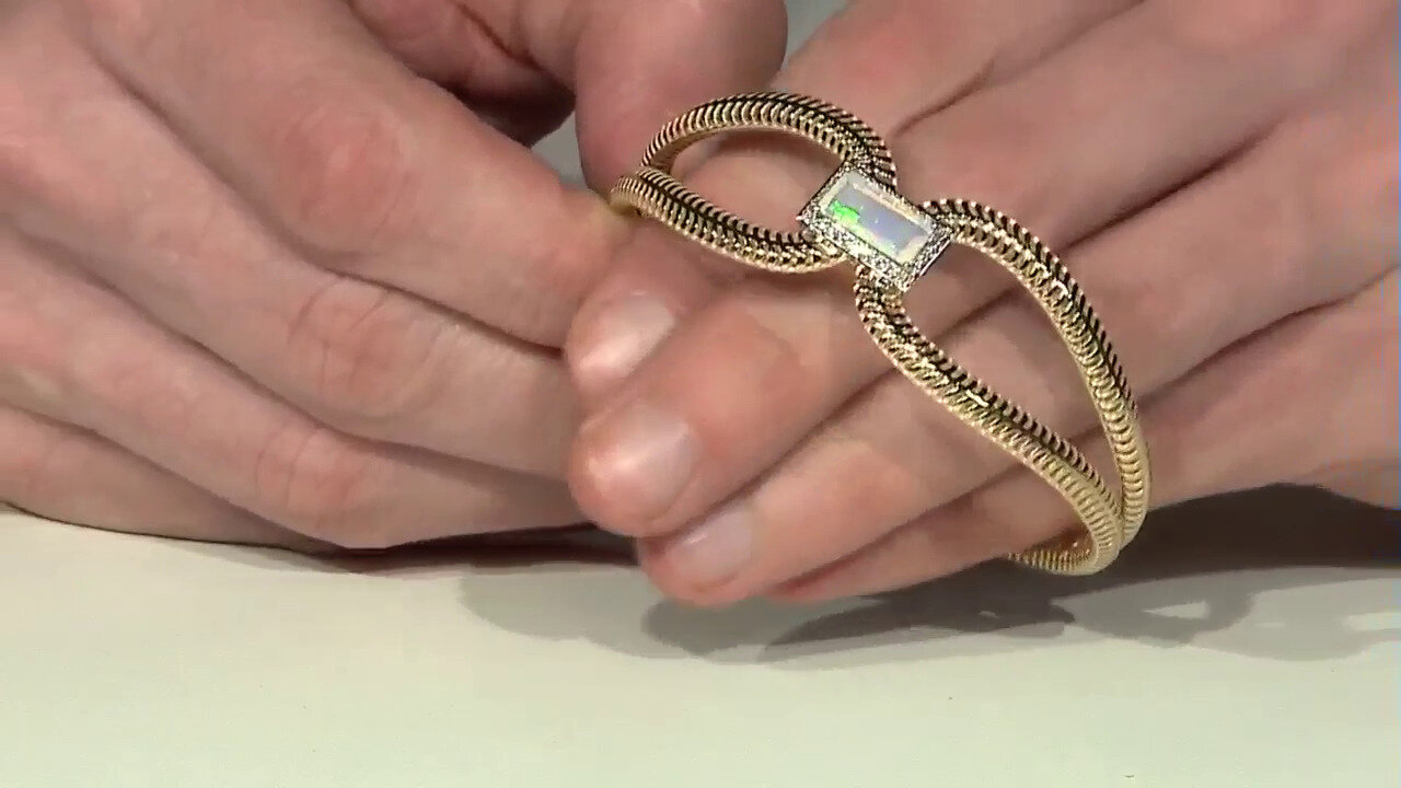 Video Gouden armband met een AAA Welo-opaal (Ornaments by de Melo)