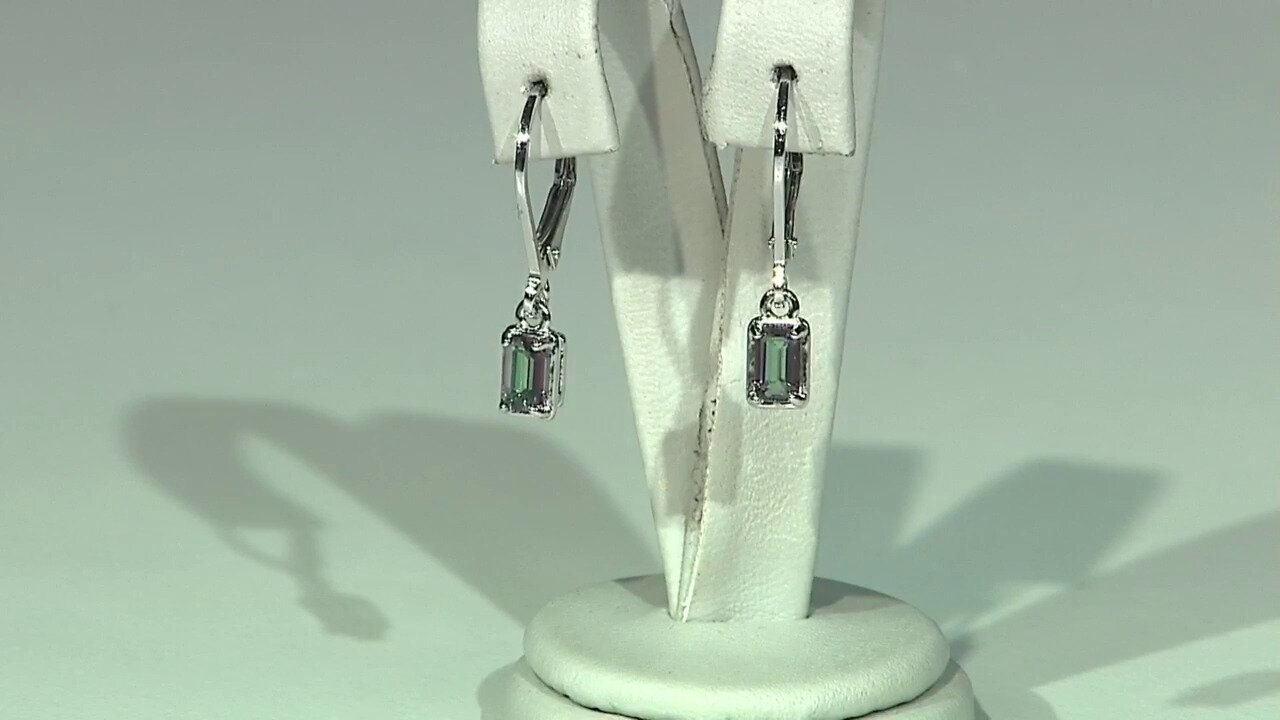 Video Zilveren oorbellen met mystieke kwartskristallen
