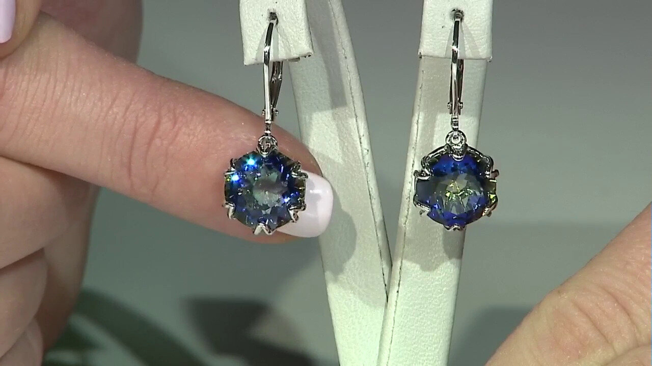 Video Zilveren oorbellen met blauwe mystieke kwartskristallen