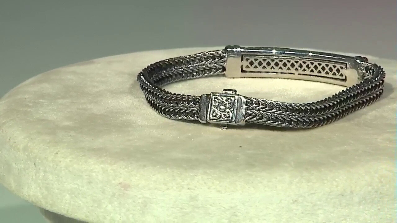 Video Mozambique Garnet Silver Bracelet (Nan Collection)