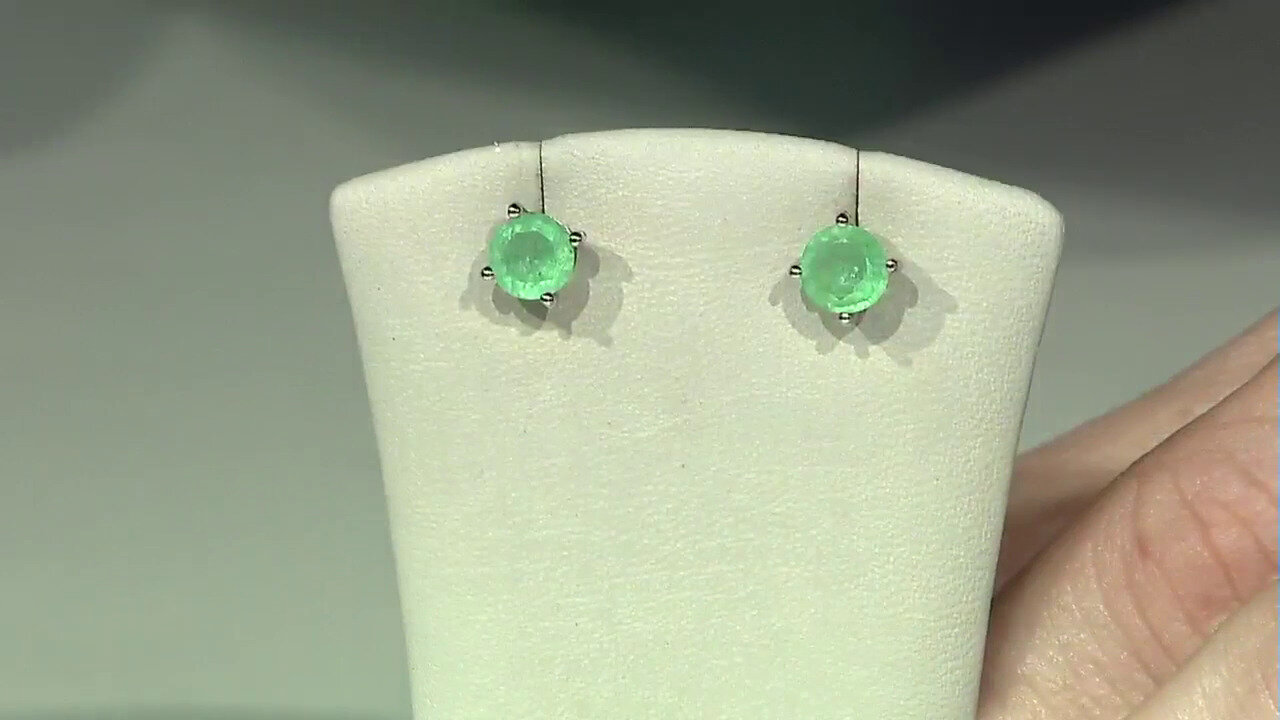 Video Russian Emerald Silver Earrings