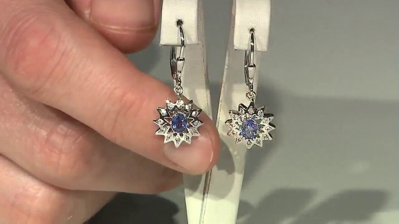 Video Unheated Ceylon Blue Sapphire Silver Earrings