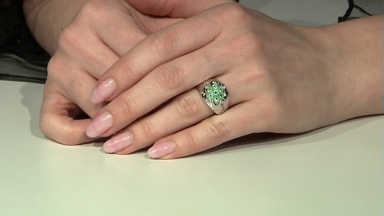 Video Bague en argent et Emeraude de Russie (de Melo)